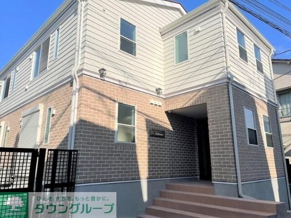 ゼルコーバの物件外観写真